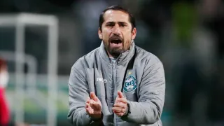 Morínigo cita cansaço de viagem para valorizar vitória do Coritiba