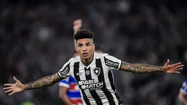 Como Igor Jesus, do Botafogo, fez o Coritiba “perder” milhões