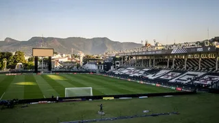 Athletico volta a São Januário. Será que jogará com o copo cheio?