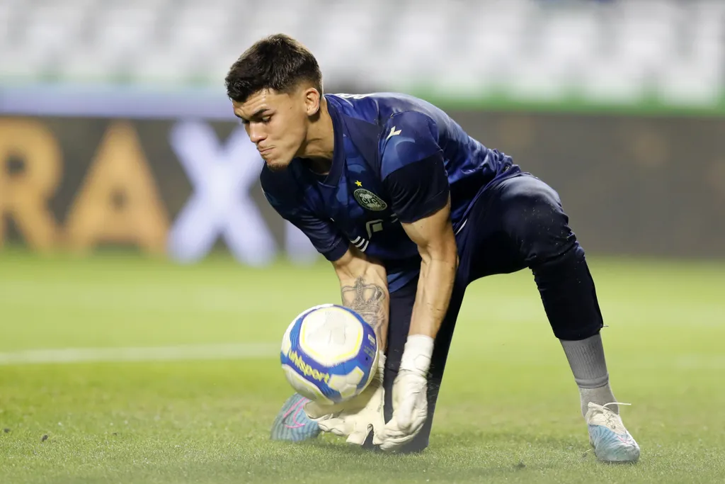 Goleiro Pedro Morisco Coritiba