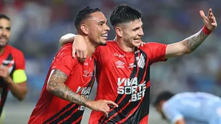 Athletico vence aos trancos e Barbieri acha que está tudo bem