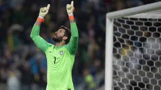 Brasil vai ter Alisson, Arana, Fabinho e Gabriel Jesus contra a Venezuela