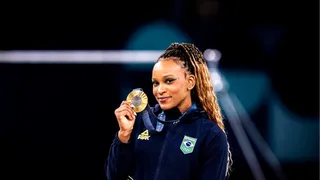 Rebeca Andrade ganha quantidade absurda de seguidores após Paris 2024