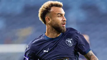 Ex-Athletico vira herói em classificação inédita de clube do Chipre na Champions