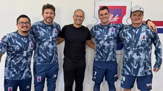 Alex parabeniza título do Paraná Clube: “Adversário que mais me ensinou”