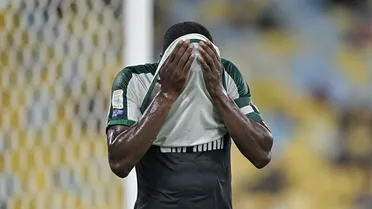 Savarino e Fluminense acabam com o Coritiba, que precisa reagir para não flertar com desastre no Brasileirão