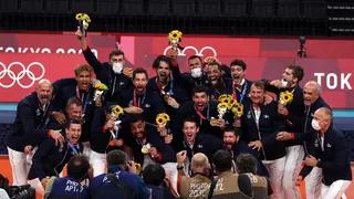 França derrota russos por 3 a 2 e fatura inédito ouro olímpico