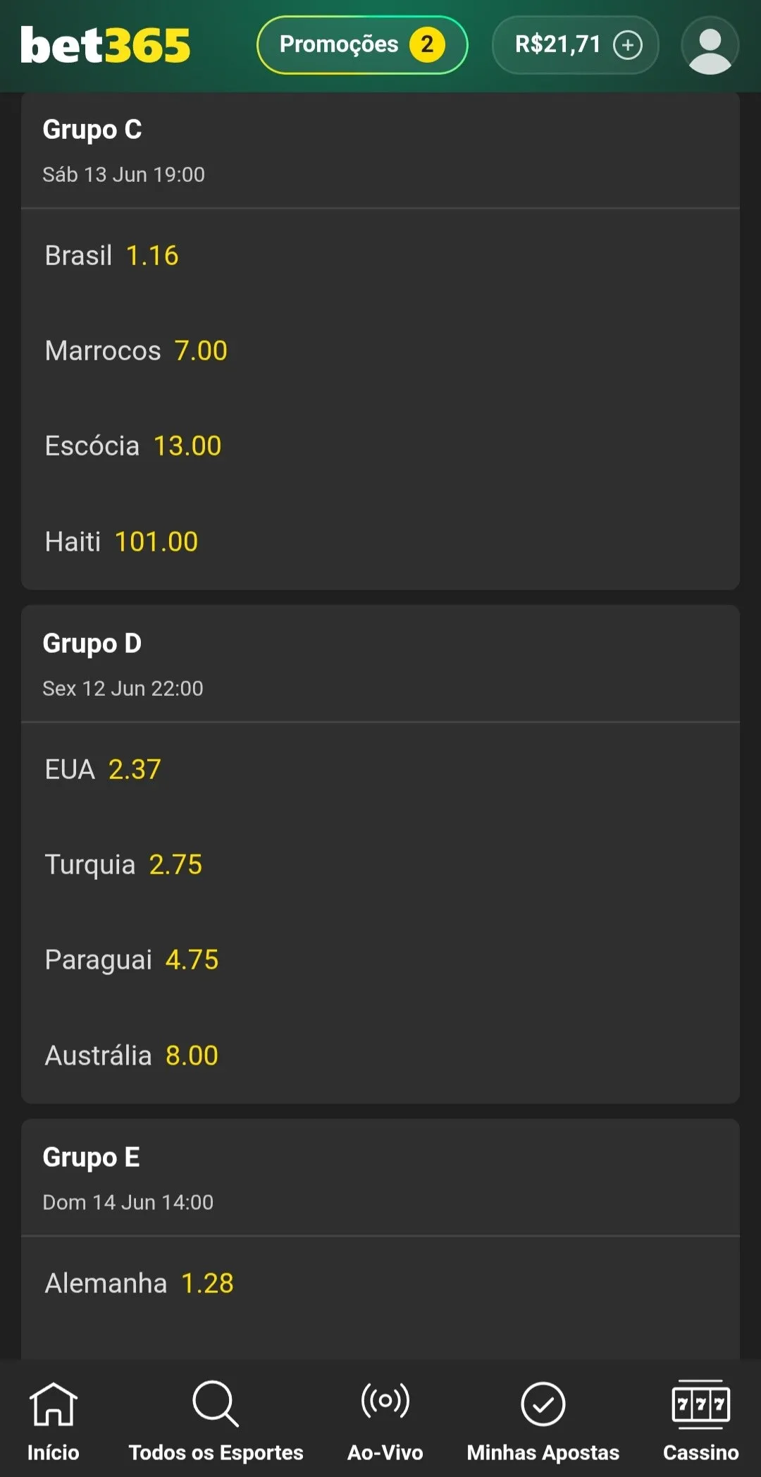 Apostas de longo prazoi na Copa do Mundo na Bet365 com odds para vencedores dos grupos C, D e E.