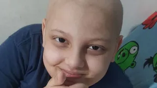 Athletico, Coritiba e Paraná “abraçam” causa de menino com leucemia; saiba como ajudar