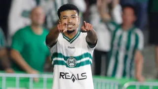 Coritiba tem ataque reforçado e desfalque na defesa contra Paysandu; veja provável time