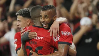 Volantes em alta: meio de campo do Athletico conta com fase artilheira