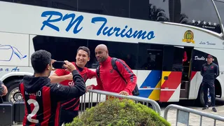 Athletico chega a São Paulo para a decisão contra o Palmeiras