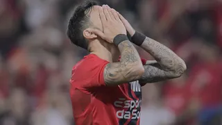Treta! Técnico do Athletico fala o que motivou discussão com atacante