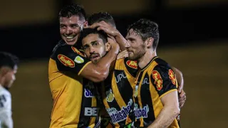 Veterano, “vira-casaca” e indicado de Mozart: conheça reforço próximo do Coritiba