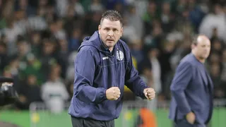 Kosloski fala em cobrança interna no elenco do Coritiba para próximos jogos