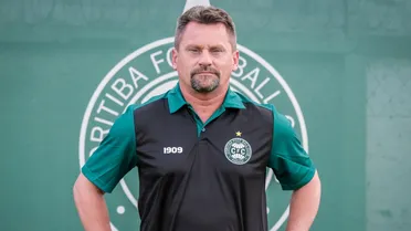 Coritiba anuncia Fábio Matias e revela data de estreia do técnico