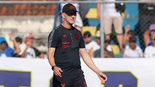 Técnico do Athletico destaca testes e superação e já mira a sexta vitória seguida
