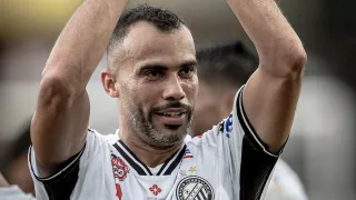 Ex-Athletico, Coritiba e Paraná dá relato emocionante após conquista de título