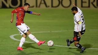 Paraná x Vitória: trocar de técnico não foi nem é solução pro Tricolor