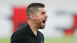 “Pressão boa”, diz António Oliveira sobre sequência sem vitória do Athletico