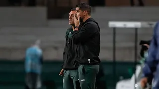 António Oliveira reencontra Athletico em clássico: “Tenho amigos lá”
