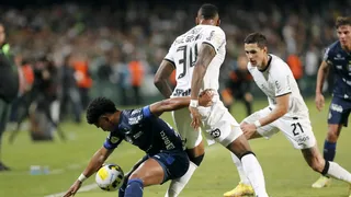 Coritiba desafia invencibilidade do Corinthians com Luxa e longo jejum
