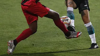 Athletico e Coritiba poderiam não jogar o Estadual. Qual o benefício de pagar para disputar?