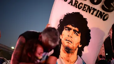 Maradona pode ter foto estampada em dinheiro na Argentina