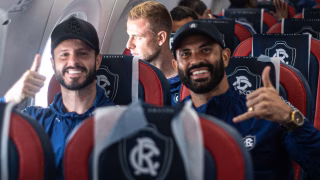 Adversário de Athletico e Coritiba freta avião de presidente do Palmeiras