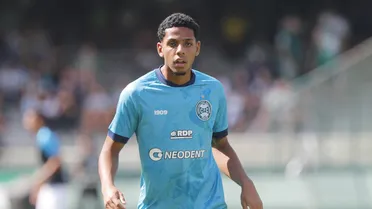 Coritiba deve ter mudanças na defesa contra a Chapecoense; veja as prováveis escalações