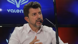 Tcheco revela dificuldades e perfil de reforços do Paraná Clube