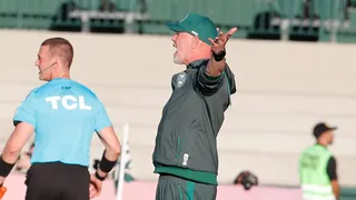 Pressionado, Zago espera reforços: “Chega o Natal, mas não chega a janela”