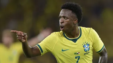 Brasil vence com reservas em destaque e deixa lições para a Copa