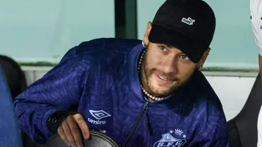 Neymar vilão? Coritiba vai reencontrar craque contra o Santos; veja retrospecto