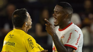 Após declarações machistas, zagueiro do Bragantino fica fora do jogo contra Athletico