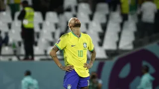 Neymar não acompanha delegação do Brasil e usa voo particular após eliminação