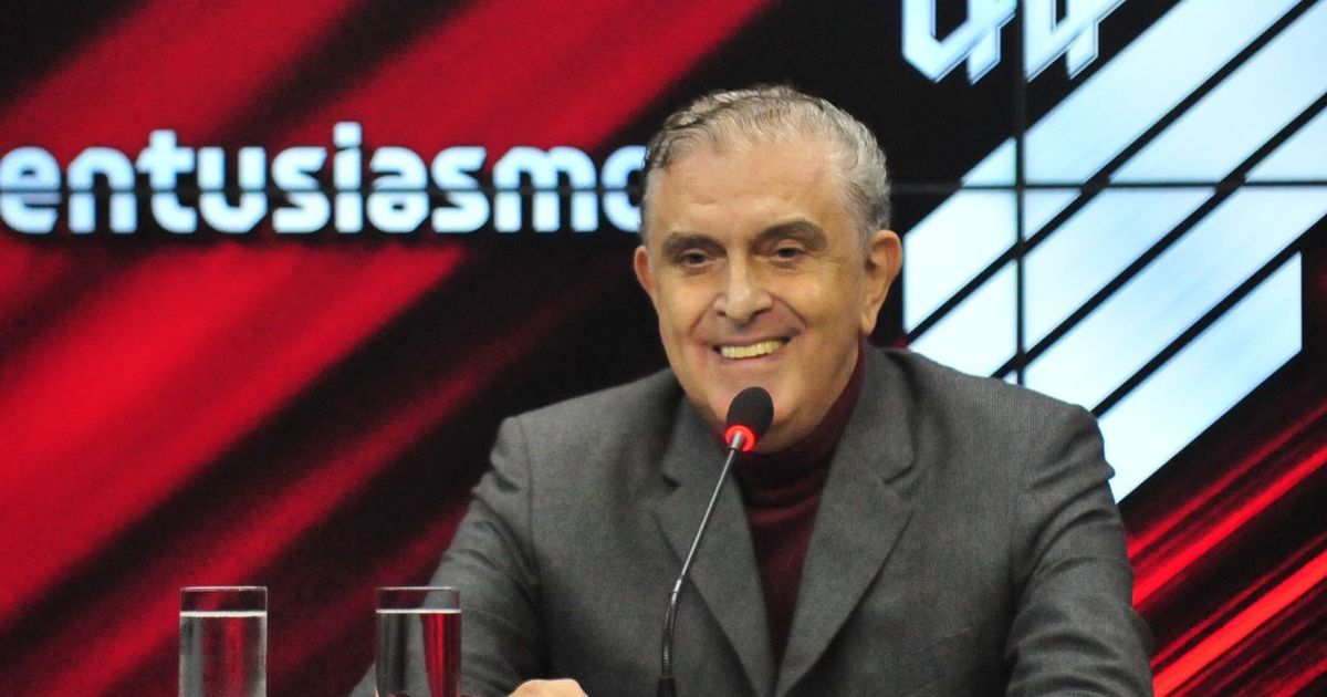 Derrota do Athletico agora é notícia velha: Petraglia não sabe mais o que fazer