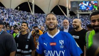 Jorge Jesus não relaciona Neymar e atacante tem estreia adiada pelo Al-Hilal
