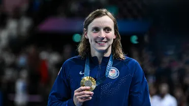 Katie Ledecky iguala ucraniana e se torna mulher com mais medalhas de ouro em Olimpíadas