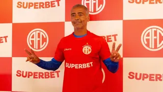 O que o tenso jogo entre Coritiba x Operário tem a ver com Romário