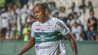 Com gols e assistências, Igor Paixão tem início arrasador no Coritiba
