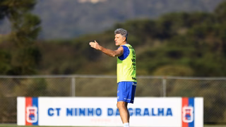 Grêmio escolhe CT do Paraná Clube para preparação para decisões