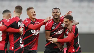 Athletico soma quantia milionária com classificação às quartas da Copa do Brasil