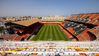 Federação espanhola pune Valencia com fechamento de setor de estádio por 5 jogos