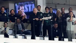 Sócio da SAF, Roberto Justus assiste Coritiba x Fluminense de camarote do Couto