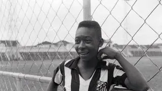 Pelé demorou para entender o valor de sua imagem e a faturar alto com ela