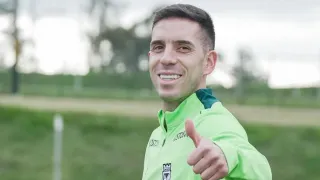 Saiba por que novo zagueiro do Athletico não joga há três meses