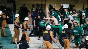 Polícia proíbe adereços de torcida organizada do Coritiba contra o Inter