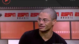 Alex vê Coritiba confuso e cobra postura dos jogadores