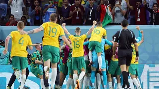 Em duelo direto, Austrália vence a Dinamarca e garante vaga nas oitavas